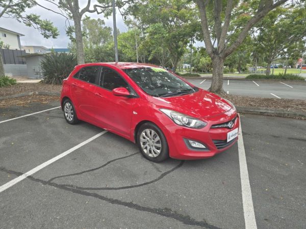 2013 Hyundai i30 GD Active 1.6 CRDi Red 6 Speed Automatic Hatchback image