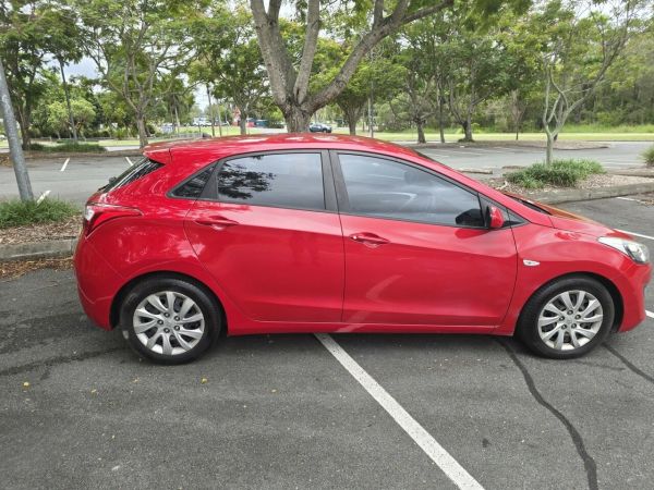 2013 Hyundai i30 GD Active 1.6 CRDi Red 6 Speed Automatic Hatchback image
