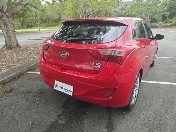 2013 Hyundai i30 GD Active 1.6 CRDi Red 6 Speed Automatic Hatchback image