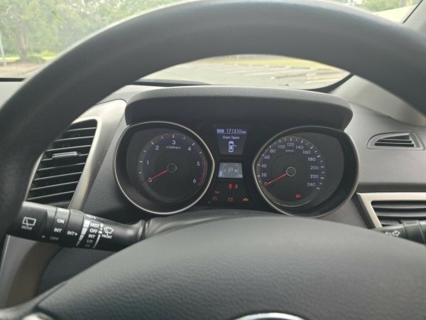 2013 Hyundai i30 GD Active 1.6 CRDi Red 6 Speed Automatic Hatchback image
