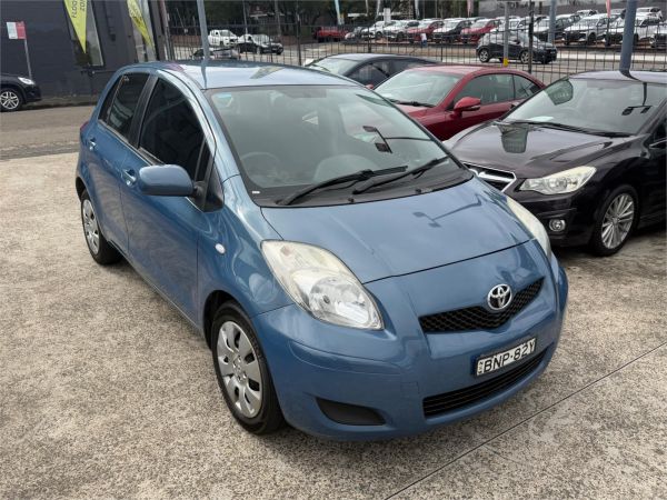 2010 TOYOTA YARIS 5D HATCHBACK NCP91R 08 UPGRADE YRS image