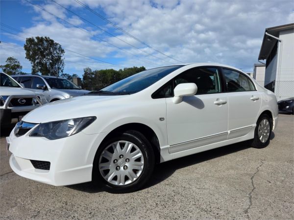 2010 Honda Civic Sedan 8th Gen MY10 VTi image