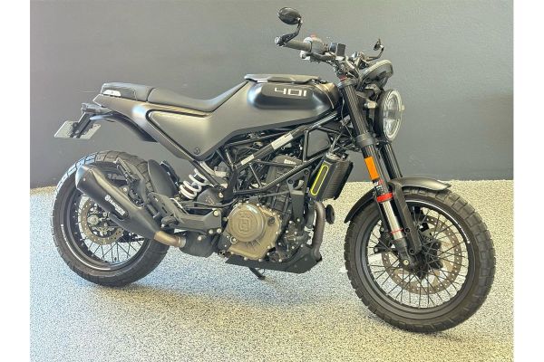 2023 Husqvarna SVARTPILEN 401 Svartpilen 401 image