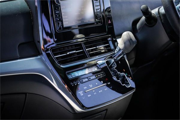 2019 Toyota Tarago ACR50R GLi image