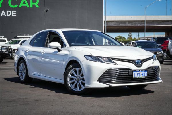 2019 Toyota Camry Ascent AXVH71R image