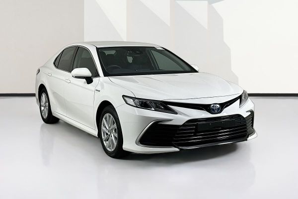 2022 Toyota CAMRY ASCENT HYBRID AXHV70R image