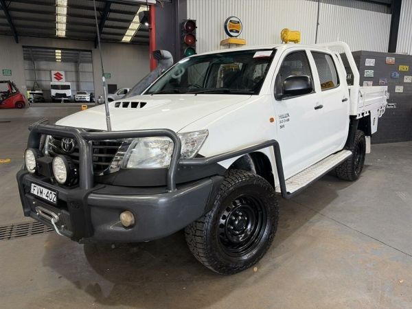 2013 Toyota Hilux KUN26R MY12 SR (4x4) White 5 Speed Manual Dual Cab Chassis image
