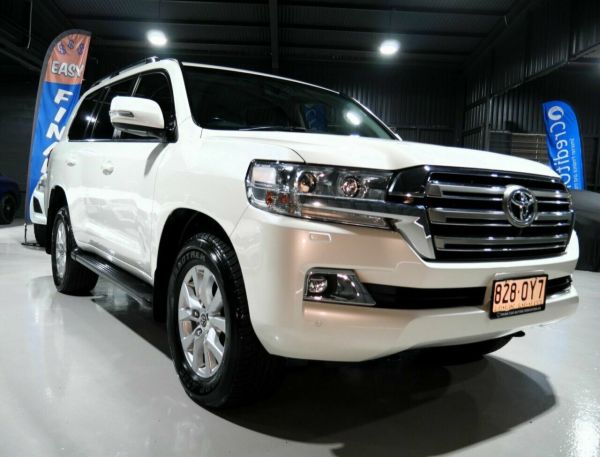2021 Toyota Landcruiser VDJ200R VX White 6 Speed Sports Automatic Wagon image