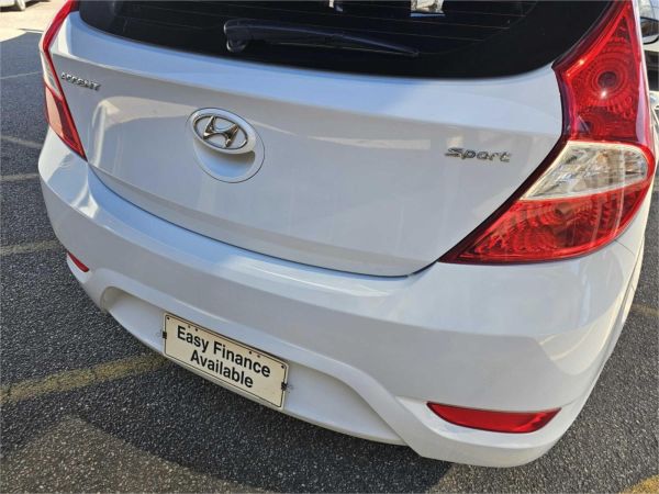 2018 Hyundai Accent Hatchback RB6 MY18 Sport image