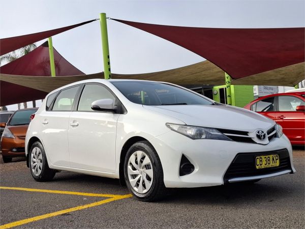 2014 Toyota Corolla Hatchback ZRE182R Ascent image