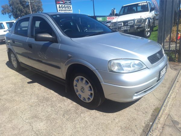 2004 HOLDEN ASTRA 5D HATCHBACK TS CLASSIC image