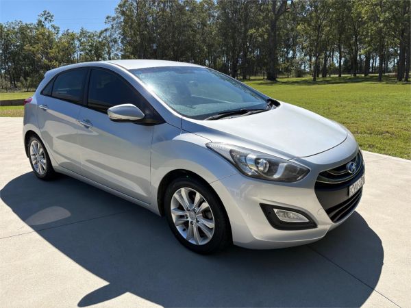 2014 Hyundai i30 Hatchback GD2 MY14 Trophy image