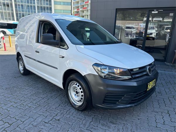 2017 VOLKSWAGEN CADDY 3D VAN 2K MY18 SWB TDI250 image