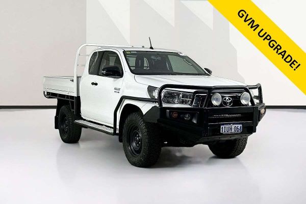2019 Toyota HILUX SR (4x4) GUN126R MY19 4X4 image