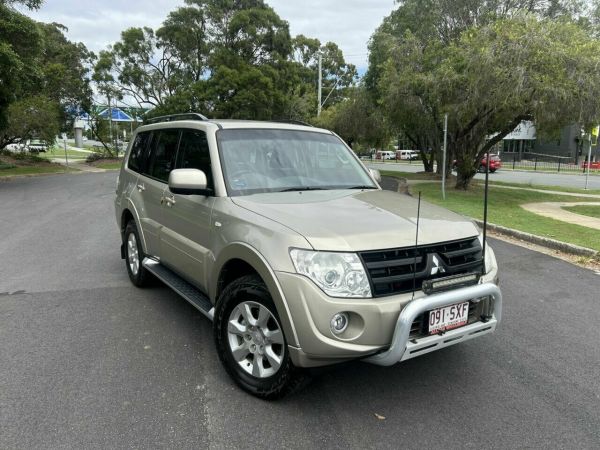 2012 Mitsubishi Pajero NW MY13 GLX-R Gold 5 Speed Sports Automatic Wagon image