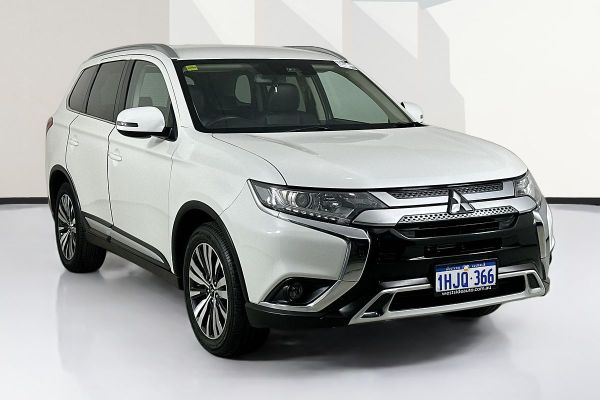 2021 Mitsubishi OUTLANDER LS 7 SEAT (2WD) ZL MY21 image