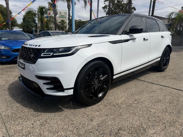 2023 Land Rover Range Rover Velar Wagon L560 24MY D300 Dynamic SE image