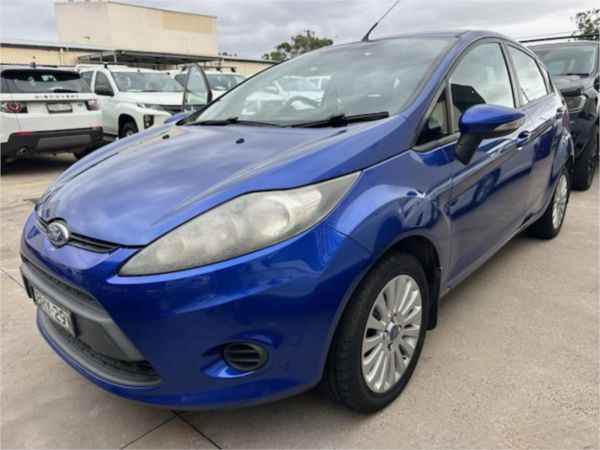 2011 FORD FIESTA 5D HATCHBACK WT LX image