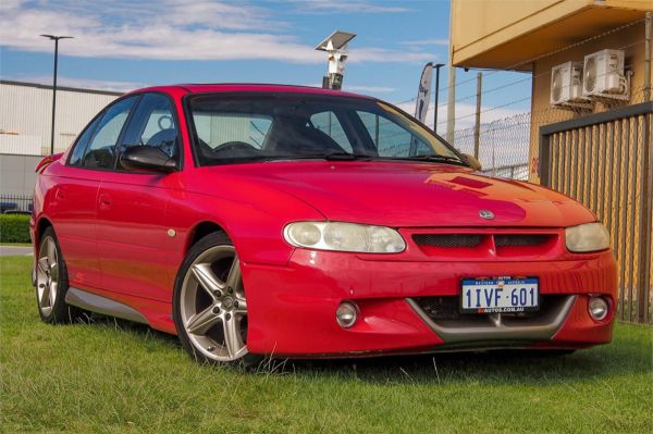 1998 HSV GTS 4D SEDAN VT image