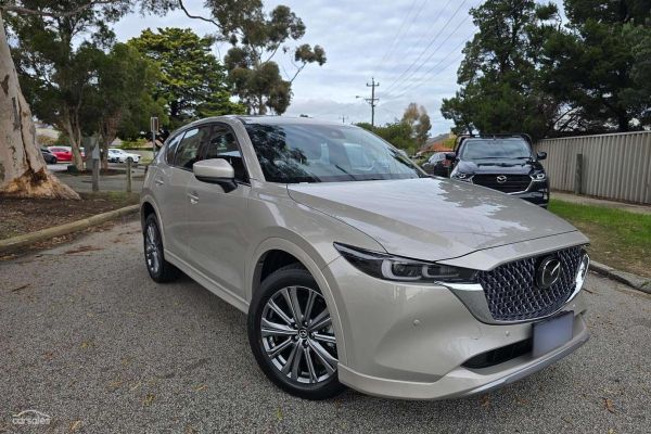 2025 Mazda CX-5 KF Series G35 Akera image