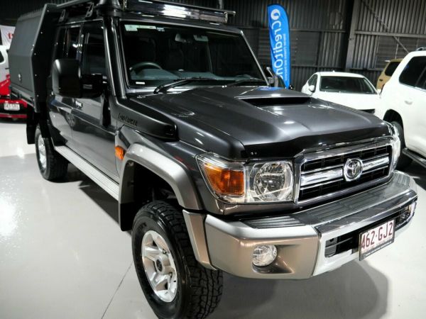 2023 Toyota Landcruiser VDJ79R GXL Double Cab Grey 5 Speed Manual Cab Chassis image