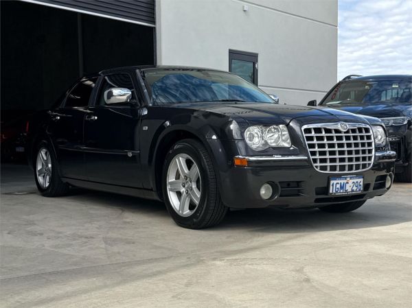 2010 Chrysler 300c Sedan MY2010 image