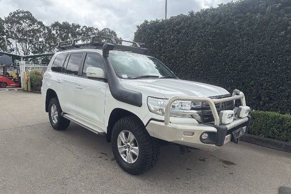 2019 Toyota Landcruiser GXL VDJ200R image