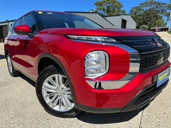2023 Mitsubishi Outlander Wagon ZM MY24 ES image