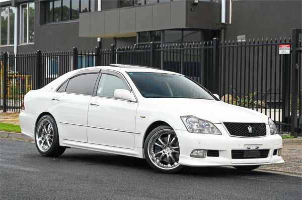 2007 Toyota Crown Sedan Athlete image