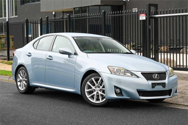2010 Lexus IS Sedan GSE21 350 Version L image