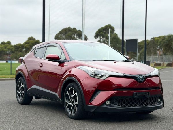 2019 Toyota C-HR SUV ZYX10 G image