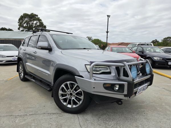 2014 Jeep Grand Cherokee WK MY15 Laredo Silver 8 Speed Sports Automatic Wagon image