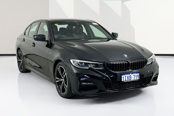 2020 BMW 3 20i M SPORT G20 image