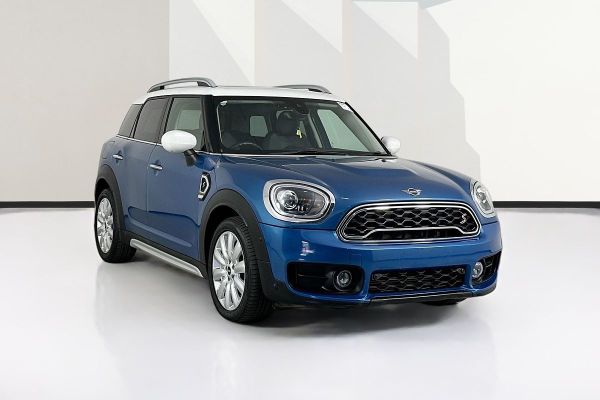 2020 MINI COUNTRYMAN COOPER S F60 image