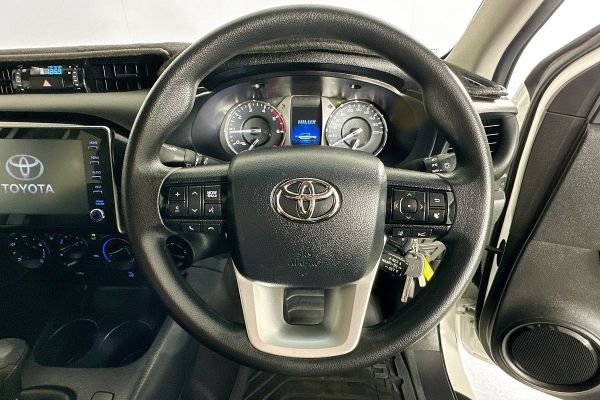 2024 Toyota Hilux GUN126R SR image
