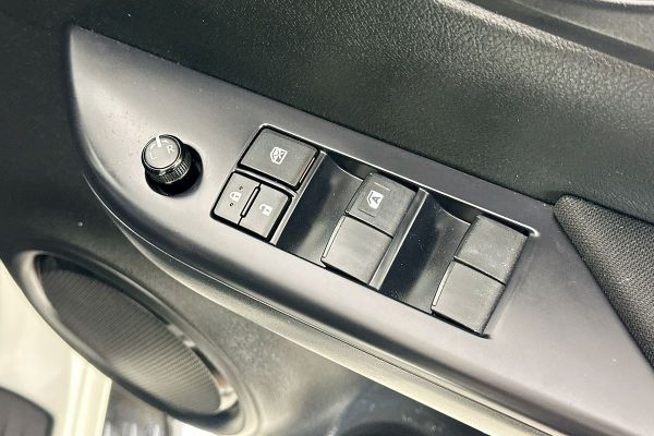 2024 Toyota Hilux GUN126R SR image