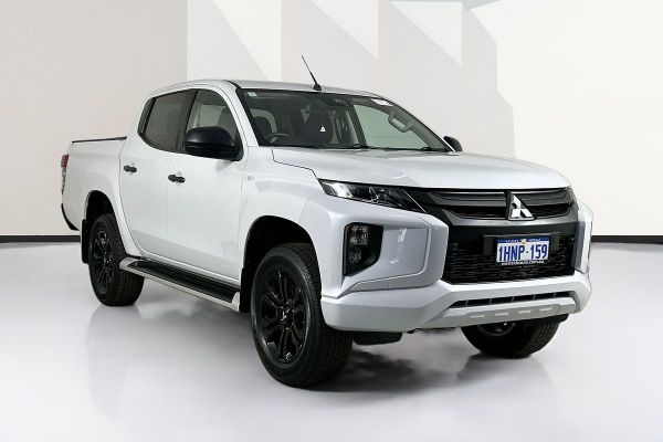 2022 Mitsubishi TRITON GLX-R (4x4) MR MY22 4X4 image
