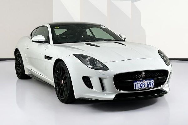 2016 Jaguar F-TYPE V6 MY17 image