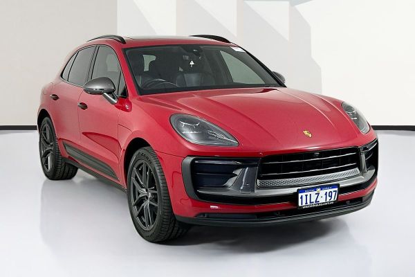 2023 Porsche MACAN T 95B MY23 image