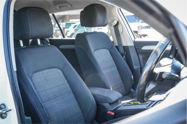 2021 Volkswagen Passat B8 R-Line image