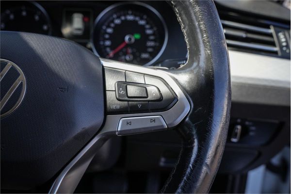 2021 Volkswagen Passat B8 R-Line image