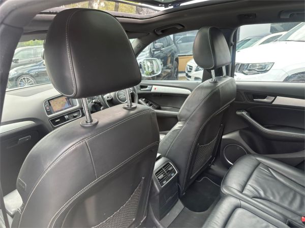 2014 Audi SQ5 Wagon 8R MY14 TDI image