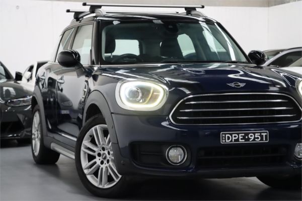 2017 MINI Countryman Wagon F60 Cooper image