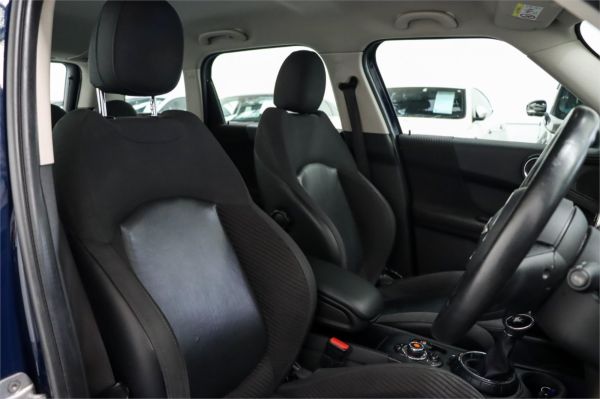 2017 MINI Countryman Wagon F60 Cooper image