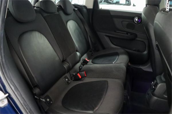 2017 MINI Countryman Wagon F60 Cooper image