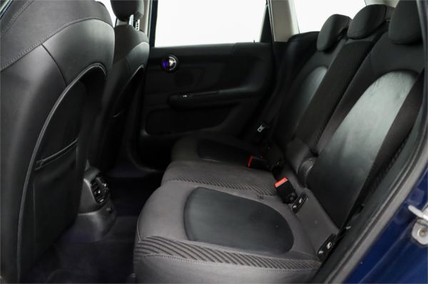 2017 MINI Countryman Wagon F60 Cooper image