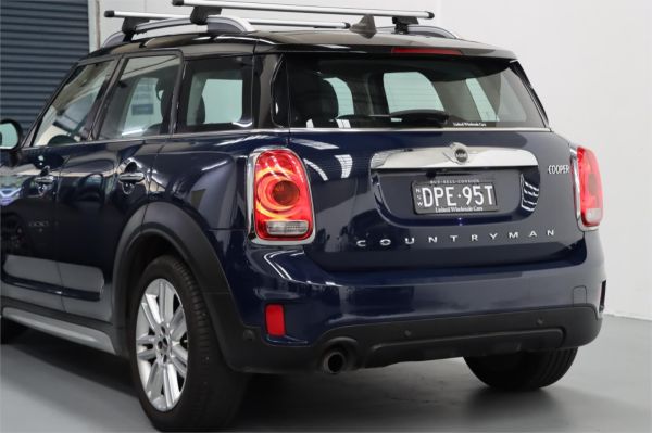 2017 MINI Countryman Wagon F60 Cooper image