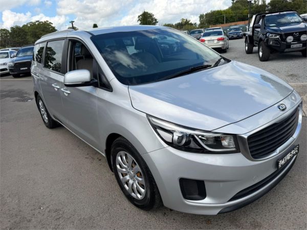 2015 Kia Carnival Wagon YP MY15 S image