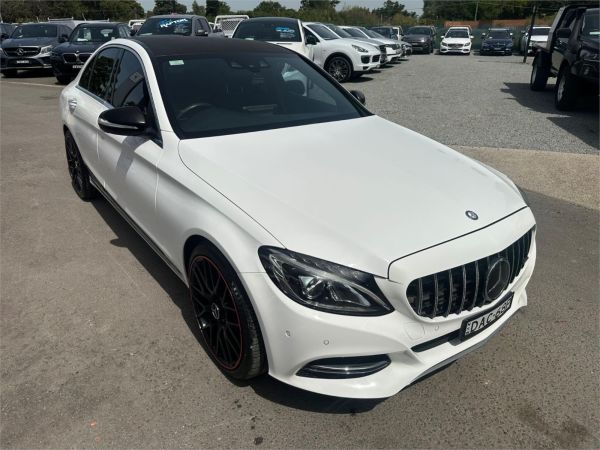 2015 Mercedes-Benz C-Class Sedan W205 C250 BlueTEC image