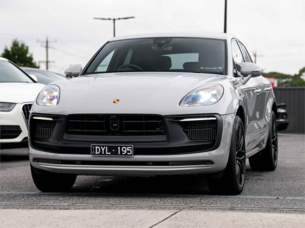 2023 Porsche Macan Wagon 95B MY23 GTS image